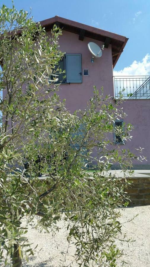Piccolo Casale A "Le Moline" In Una Vera Fattoria Vetralla Extérieur photo